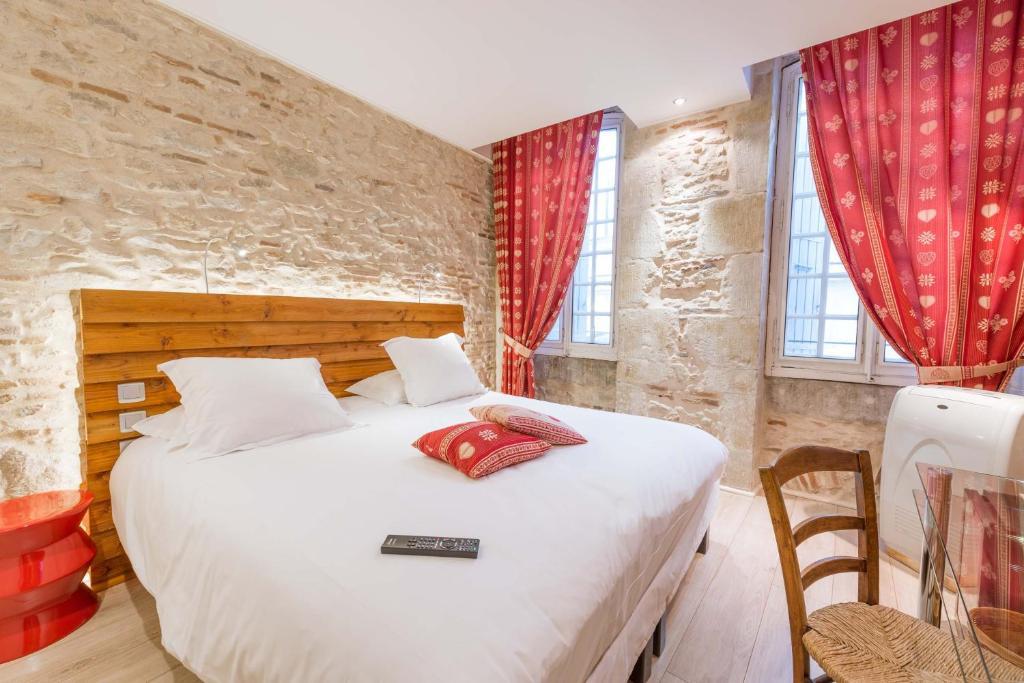 Europe Hôtel Castres  Ngoại thất bức ảnh